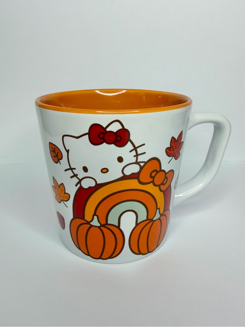 Hello Kitty Orange White Pumpkin Rainbow 17 oz Coffee Tea Ceramic Mug Cup